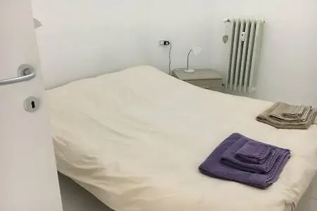 Casa Navigli Apartment Milan Italy